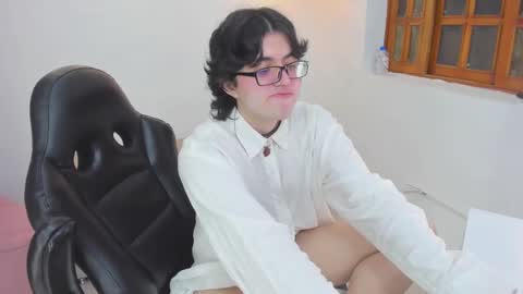 Sohokat Doll online show from 09-11-25, 04:01