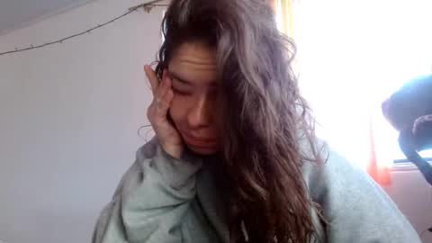 Snapshot of soka_lovers_04_ chatting on 01-31-25, 12:07 Sofia online show from 01-31-25, 12:07