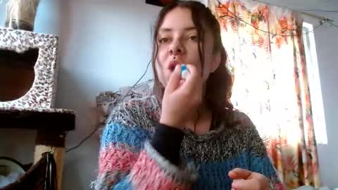 Snapshot of soka_lovers_04_ chatting on 11-13-25, 11:20 Sofia online show from 11-13-25, 11:20