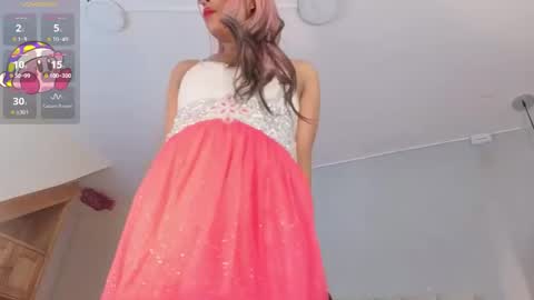 Snapshot of sol_vanegas chatting on 09-16-25, 12:06 SOL online show from 09-16-25, 12:06