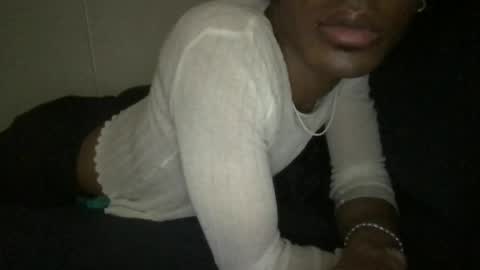 Snapshot of solaceeve chatting on 09-14-25, 12:59 SolaceEve online show from 09-14-25, 12:59