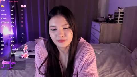 Snapshot of solar_marin chatting on 01-13-26, 02:17 Rin online show from 01-13-26, 02:17