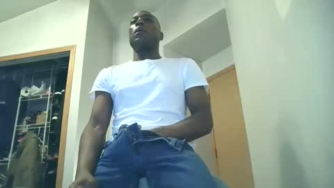 solidsnake992 online show from 11-19-25, 02:00