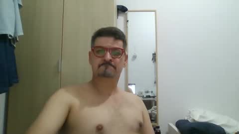 solitariodf2022 online show from 10-07-25, 09:56