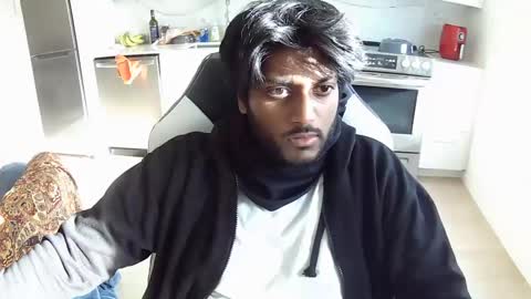 solo online show from 01-05-25, 07:17