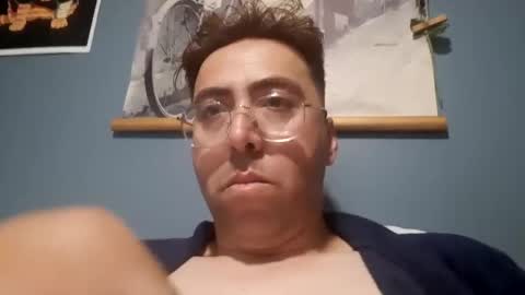 Snapshot of solterofeliz6969 chatting on 12-26-24, 12:46 big and hard cock online show from 12-26-24, 12:46