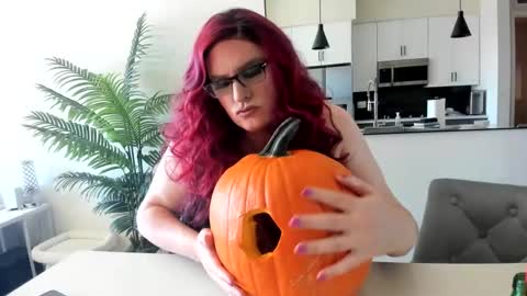 someonespeicial online show from 10-27-25, 06:45