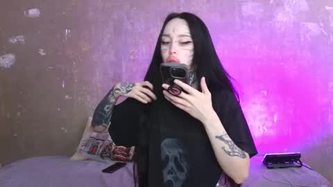 Snapshot of somniya chatting on 01-16-26, 09:57 somniya online show from 01-16-26, 09:57