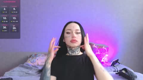 Snapshot of somniya chatting on 02-26-26, 11:42 somniya online show from 02-26-26, 11:42