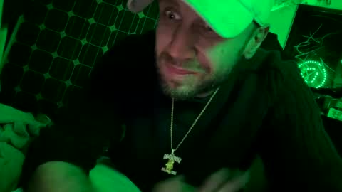 Snapshot of son_e_blacc chatting on 01-27-25, 12:12 Soni online show from 01-27-25, 12:12