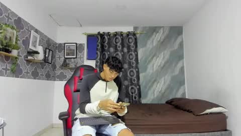 Snapshot of son_hades chatting on 02-21-26, 03:51 son_hades online show from 02-21-26, 03:51