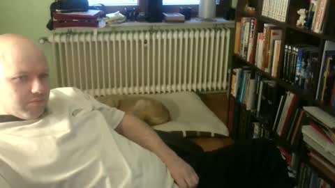 Tom online show from 11-18-25, 03:27