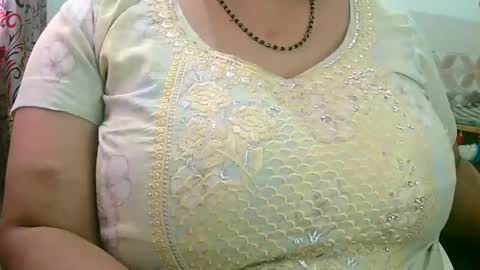 soni88888 online show from 12-05-24, 08:55