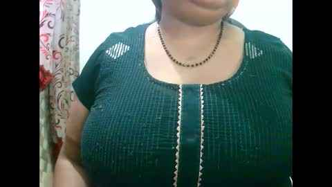 soni88888 online show from 12-06-24, 11:22