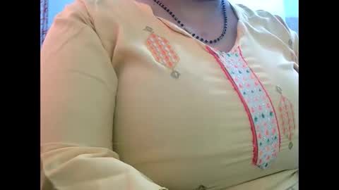 soni88888 online show from 12-11-24, 05:43