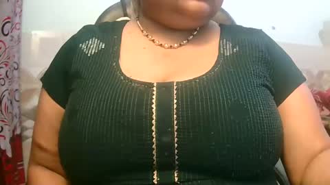 soni88888 online show from 01-28-25, 03:35