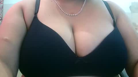 soni88888 online show from 02-03-25, 05:07