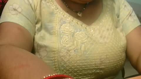 soni88888 online show from 03-10-25, 04:49