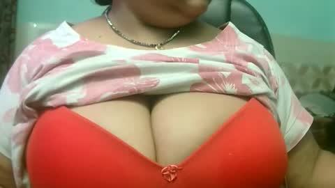 soni88888 online show from 10-04-25, 08:34