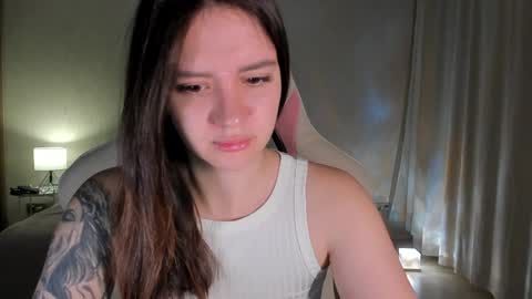 sonia_moon_ online show from 01-20-25, 01:28