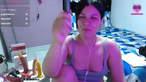 Snapshot of soniafuckboobs chatting on 12-06-24, 11:14 soniafuckboobs online show from 12-06-24, 11:14
