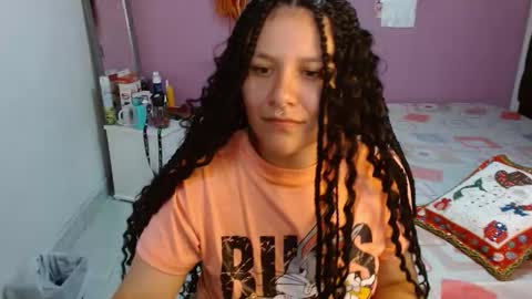 Snapshot of soniafuckboobs chatting on 12-28-24, 03:59 soniafuckboobs online show from 12-28-24, 03:59