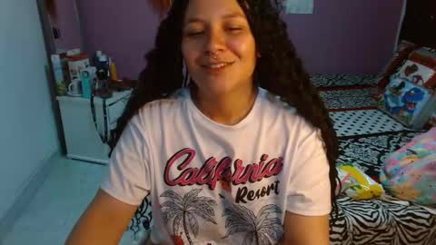 Snapshot of soniafuckboobs chatting on 12-30-24, 06:16 soniafuckboobs online show from 12-30-24, 06:16