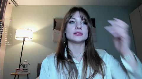 Snapshot of sonicdesire chatting on 02-25-26, 07:23 Your Lanocka 3 online show from 02-25-26, 07:23