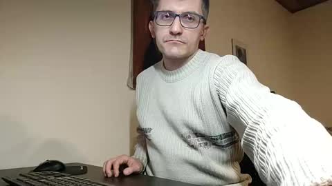 sonicegay online show from 01-31-25, 09:05