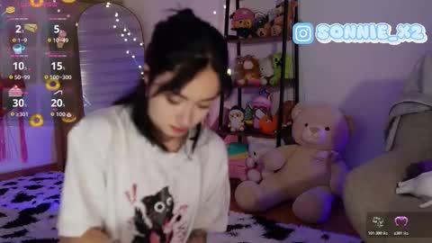 Snapshot of sonnie_mami chatting on 02-10-26, 01:26 Sonnie online show from 02-10-26, 01:26