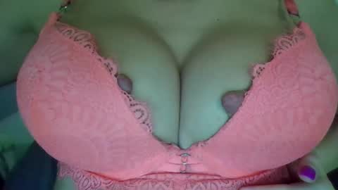 Sonnya online show from 01-04-25, 12:27