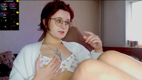 Snapshot of sonya_mikki chatting on 11-08-25, 05:07 Sonya online show from 11-08-25, 05:07