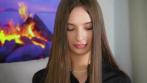 Eva 3 online show from 11-21-25, 08:57