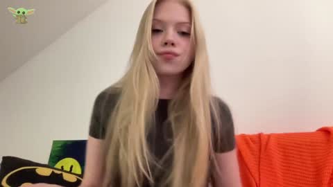 Sonya  Instagram   Twitter sonyaplushgirl  OnlyFans sonyaplush online show from 12-11-24, 08:50