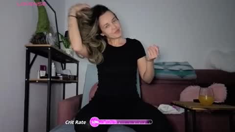 Snapshot of sonyaxbelle chatting on 11-23-25, 09:14 Sonya Belle online show from 11-23-25, 09:14