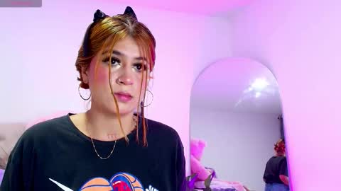 Snapshot of soofikiss chatting on 10-16-25, 11:28 sofi online show from 10-16-25, 11:28