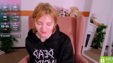 Snapshot of sookonstellita chatting on 02-05-26, 11:20 Litta online show from 02-05-26, 11:20