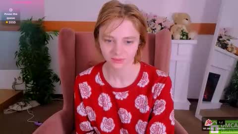 Snapshot of sookonstellita chatting on 02-10-26, 01:10 Litta online show from 02-10-26, 01:10