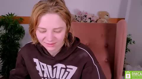 Snapshot of sookonstellita chatting on 02-25-26, 12:53 Litta online show from 02-25-26, 12:53