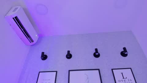 Sophia online show from 02-08-25, 12:38