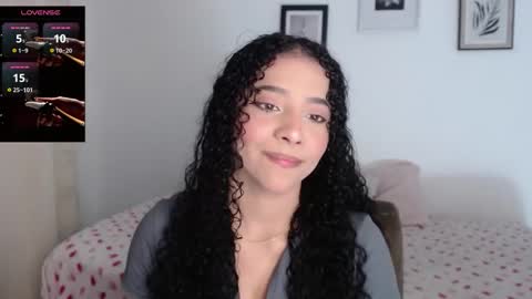 Sophi baby online show from 10-29-25, 02:58