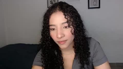 Sophi baby online show from 11-19-25, 05:29