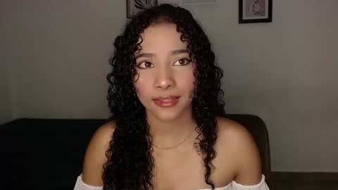 Sophi baby online show from 11-21-25, 04:22