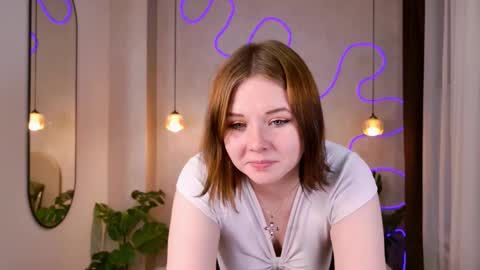Sophie online show from 10-06-25, 03:20