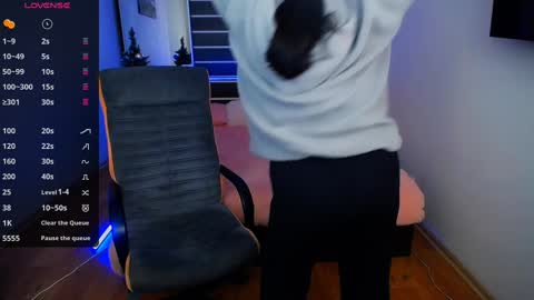 sophia__olsen online show from 12-14-24, 10:24