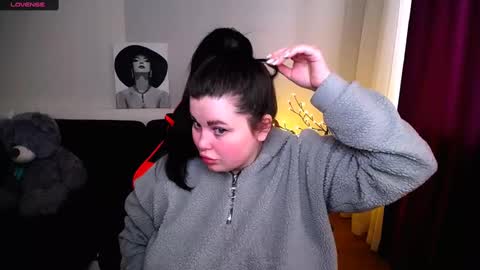 sophia__olsen online show from 02-27-25, 09:43
