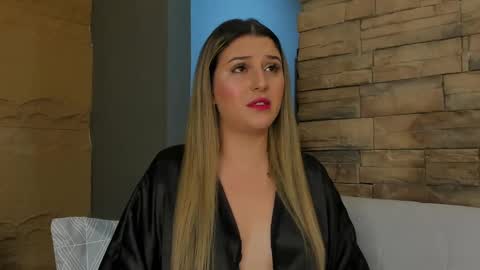 Sophia online show from 10-10-25, 12:59