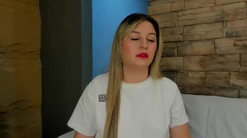 Sophia online show from 10-17-25, 11:46