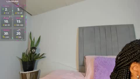 Snapshot of sophia_ebony___ chatting on 10-23-25, 12:26 sophia_ebony___ online show from 10-23-25, 12:26