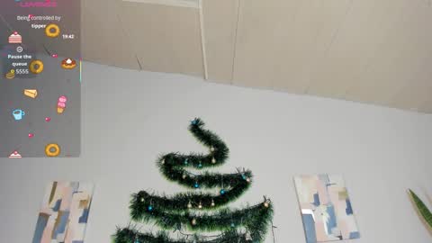 Snapshot of sophia_ebony___ chatting on 11-28-25, 01:03 sophia_ebony___ online show from 11-28-25, 01:03